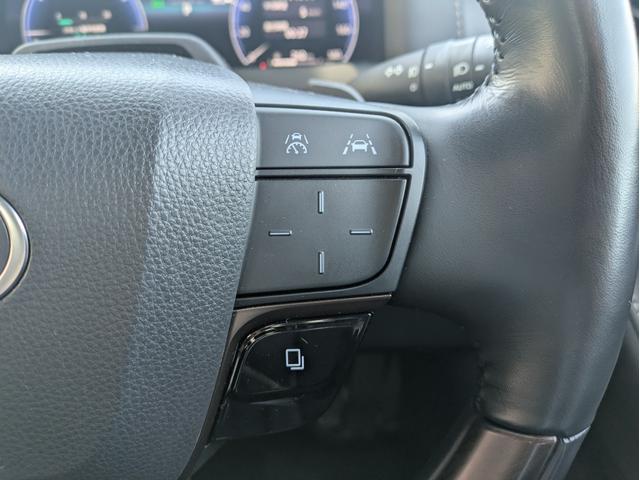 ヴェルファイアハイブリッド Z プレミア ワンオーナー/禁煙車/サンルーフ/フリップダウンモニター/純ナビ/フルセグTV/全周囲カメラ/ETC2.0/パワーバックドア/パワーシート/2列目電動キャプテンシート/シートヒーター/ベンチレーション(19枚目)