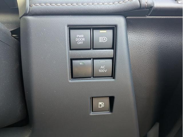 ヴェルファイアハイブリッド Z プレミア ワンオーナー/禁煙車/サンルーフ/フリップダウンモニター/純ナビ/フルセグTV/全周囲カメラ/ETC2.0/パワーバックドア/パワーシート/2列目電動キャプテンシート/シートヒーター/ベンチレーション(24枚目)