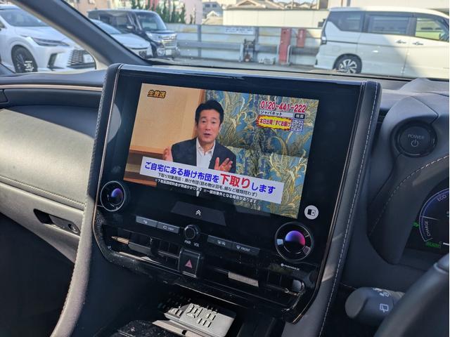 ヴェルファイアハイブリッド Z プレミア ワンオーナー/禁煙車/サンルーフ/フリップダウンモニター/純ナビ/フルセグTV/全周囲カメラ/ETC2.0/パワーバックドア/パワーシート/2列目電動キャプテンシート/シートヒーター/ベンチレーション(31枚目)