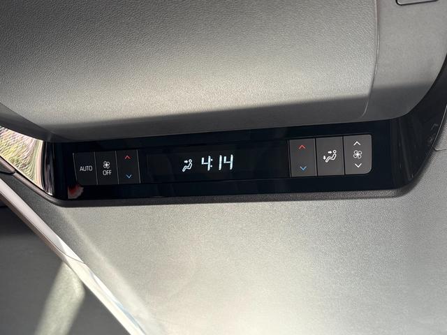 アルファード Z 禁煙車・サンルーフ・純正ナビ・フルセグTV・全周囲カメラ・両側電動スライドドア・電動リアゲート・本革シート・ETC 2.0・レーダークルーズコントロール・ブラインドスポットモニター(15枚目)