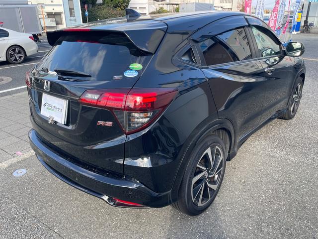 ヴェゼル RS・ホンダセンシング フルセグTV・純正ナビ・サポカー・バックカメラ・クルコン・ドラレコ・ETC・障害物センサー・衝突軽減ブレーキ・横滑り防止装置・レーンキープアシスト・アクセル踏み間違い防止装置・禁煙車(2枚目)