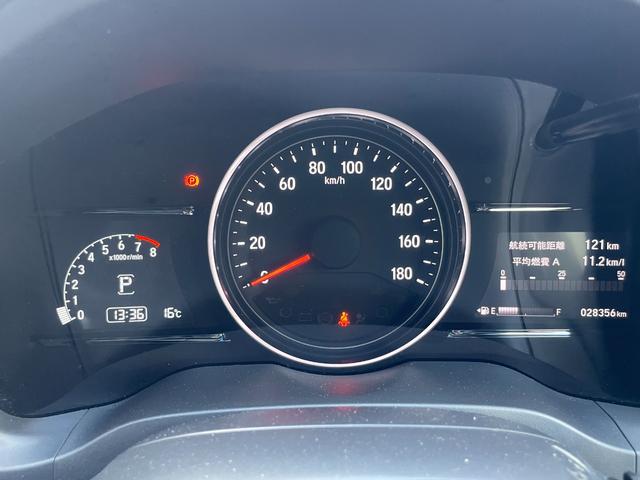 ヴェゼル RS・ホンダセンシング フルセグTV・純正ナビ・サポカー・バックカメラ・クルコン・ドラレコ・ETC・障害物センサー・衝突軽減ブレーキ・横滑り防止装置・レーンキープアシスト・アクセル踏み間違い防止装置・禁煙車(15枚目)