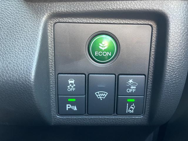 ヴェゼル RS・ホンダセンシング フルセグTV・純正ナビ・サポカー・バックカメラ・クルコン・ドラレコ・ETC・障害物センサー・衝突軽減ブレーキ・横滑り防止装置・レーンキープアシスト・アクセル踏み間違い防止装置・禁煙車(24枚目)