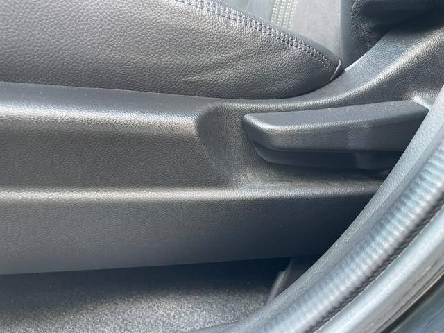 ヴェゼル RS・ホンダセンシング フルセグTV・純正ナビ・サポカー・バックカメラ・クルコン・ドラレコ・ETC・障害物センサー・衝突軽減ブレーキ・横滑り防止装置・レーンキープアシスト・アクセル踏み間違い防止装置・禁煙車(36枚目)