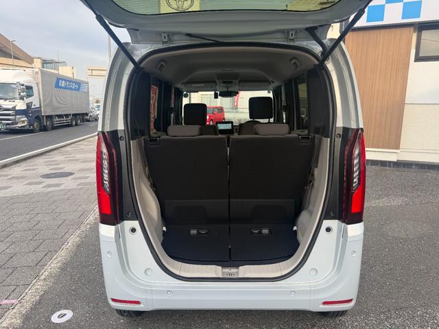 Ｎ－ＢＯＸ ファッションスタイル　ナビ・フルセグＴＶ・バックカメラ・障害物センサー・衝突軽減ブレーキ・横滑り防止装置・アクセル踏み間違い防止装置・ドライブレコーダー・ＥＴＣ・スライドドア・ワンオーナー・禁煙車（9枚目）