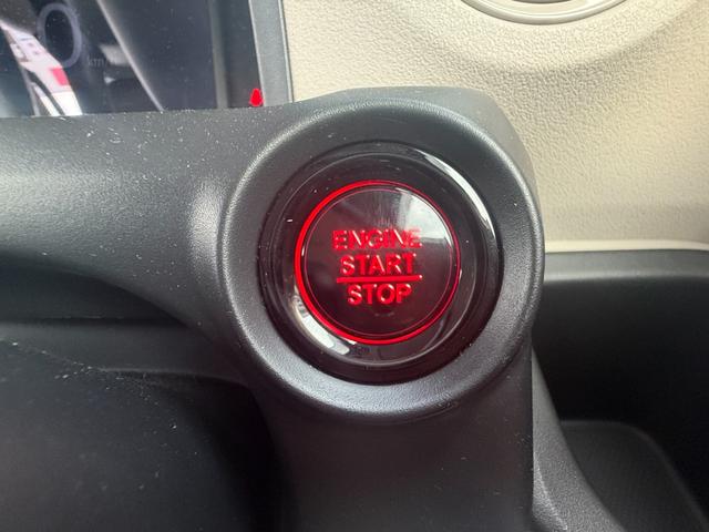 Ｎ－ＢＯＸ ファッションスタイル　ナビ・フルセグＴＶ・バックカメラ・障害物センサー・衝突軽減ブレーキ・横滑り防止装置・アクセル踏み間違い防止装置・ドライブレコーダー・ＥＴＣ・スライドドア・ワンオーナー・禁煙車（19枚目）