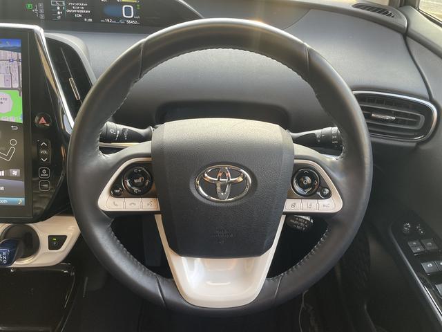 プリウスPHV A 純正11.6インチナビ・バックカメラ・Bluetooth・フルセグTV・ETC2.0・シートヒーター・衝突軽減ブレーキ・車線逸脱警報・ブラインドスポットモニター・コーナーセンサー・パーキングアシスト(16枚目)