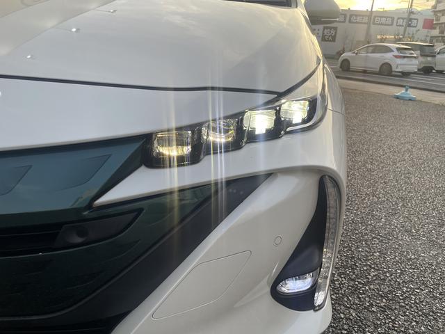 プリウスPHV A 純正11.6インチナビ・バックカメラ・Bluetooth・フルセグTV・ETC2.0・シートヒーター・衝突軽減ブレーキ・車線逸脱警報・ブラインドスポットモニター・コーナーセンサー・パーキングアシスト(34枚目)
