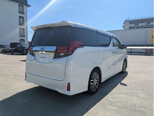 アルファード 2.5S Cパッケージ 両側電動スライドドア・サンルーフ・アルパインナビ・バックカメラ・ETC・3列シート・2列目キャプテンシート・ウォークスルー・ブラインドスポットモニター・障害物センサー・Wエアコン・衝突軽減装置(2枚目)