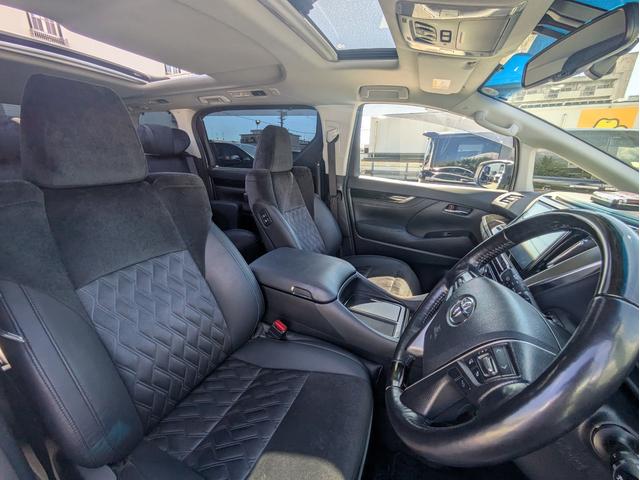 アルファード 2.5S Cパッケージ 両側電動スライドドア・サンルーフ・アルパインナビ・バックカメラ・ETC・3列シート・2列目キャプテンシート・ウォークスルー・ブラインドスポットモニター・障害物センサー・Wエアコン・衝突軽減装置(5枚目)