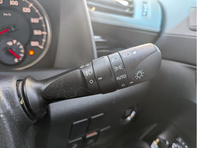 アルファード 2.5S Cパッケージ 両側電動スライドドア・サンルーフ・アルパインナビ・バックカメラ・ETC・3列シート・2列目キャプテンシート・ウォークスルー・ブラインドスポットモニター・障害物センサー・Wエアコン・衝突軽減装置(15枚目)