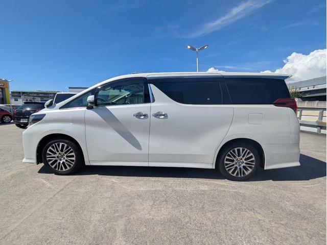 アルファード 2.5S Cパッケージ 両側電動スライドドア・サンルーフ・アルパインナビ・バックカメラ・ETC・3列シート・2列目キャプテンシート・ウォークスルー・ブラインドスポットモニター・障害物センサー・Wエアコン・衝突軽減装置(34枚目)