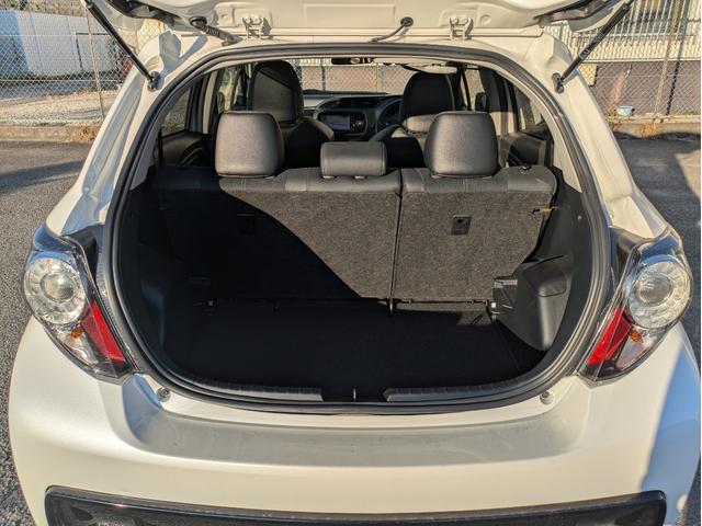 ヴィッツ GRスポーツGR 純正ナビ・フルセグTV・衝突被害軽減ブレーキ・横滑り防止装置・ETC・ミュージックサーバー・LEDヘッドライト(9枚目)