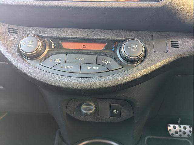 ヴィッツ GRスポーツGR 純正ナビ・フルセグTV・衝突被害軽減ブレーキ・横滑り防止装置・ETC・ミュージックサーバー・LEDヘッドライト(21枚目)