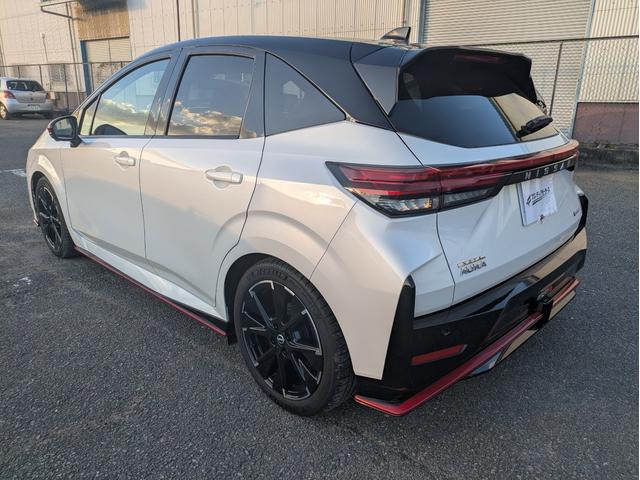 オーラ ニスモ プロパイロット・全周囲カメラ・ワンオーナー・衝突軽減装置・障害物センサー・横滑り防止装置・純正アルミ・オートマチックハイビーム・Bluetooth接続・ETC・デジタルインナーミラー・フルセグTV(2枚目)