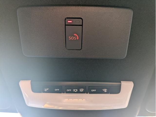 オーラ ニスモ プロパイロット・全周囲カメラ・ワンオーナー・衝突軽減装置・障害物センサー・横滑り防止装置・純正アルミ・オートマチックハイビーム・Bluetooth接続・ETC・デジタルインナーミラー・フルセグTV(27枚目)