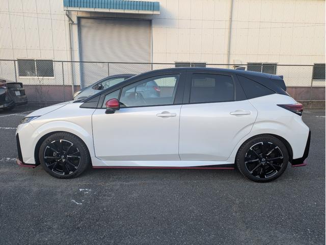 オーラ ニスモ プロパイロット・全周囲カメラ・ワンオーナー・衝突軽減装置・障害物センサー・横滑り防止装置・純正アルミ・オートマチックハイビーム・Bluetooth接続・ETC・デジタルインナーミラー・フルセグTV(45枚目)