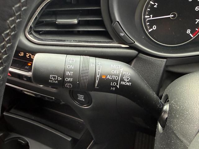 ＣＸ－３０ ２０Ｓ　ブラックトーンエディション　ナビ・フルセグＴＶ・全方位カメラ・Ｂｌｕｅｔｏｏｔｈ・衝突軽減ブレーキ・車線逸脱警報・アダクティブクルーズコントロール・ステアリングヒーター・シートヒーター・ドラレコ・オートブレーキホールド（19枚目）