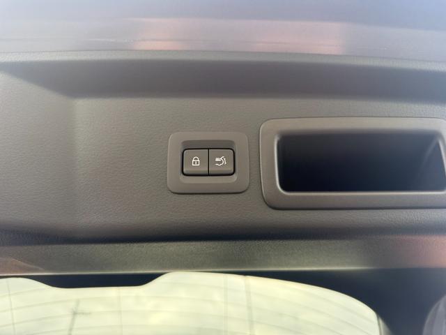 ＣＸ－３０ ２０Ｓ　ブラックトーンエディション　ナビ・フルセグＴＶ・全方位カメラ・Ｂｌｕｅｔｏｏｔｈ・衝突軽減ブレーキ・車線逸脱警報・アダクティブクルーズコントロール・ステアリングヒーター・シートヒーター・ドラレコ・オートブレーキホールド（38枚目）