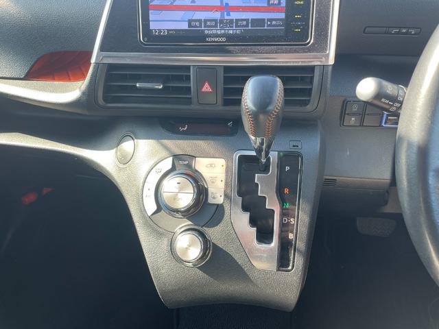 シエンタ Ｇ　クエロ　両側パワースライドドア・ナビ・フルセグＴＶ・Ｂｌｕｅｔｏｏｔｈ・ＤＶＤ再生・Ｂカメラ・衝突軽減ブレーキ・車線逸脱警報・アイドリングストップ・オートライト・オートマチックハイビーム・ＥＴＣ（34枚目）