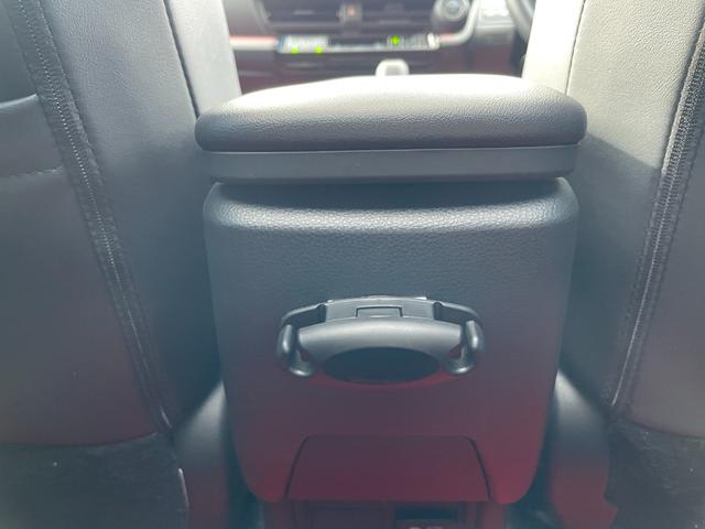 プリウス Ｚ　ムーンルーフ・モデリスタフルエアロ・フルセグ・全周囲カメラ・障害物センサー・衝突被害軽減・盗難防止システム・レーンアシスト・パークアシストドラレコ・ＥＴＣ・電動リアゲート・シートヒーター（50枚目）