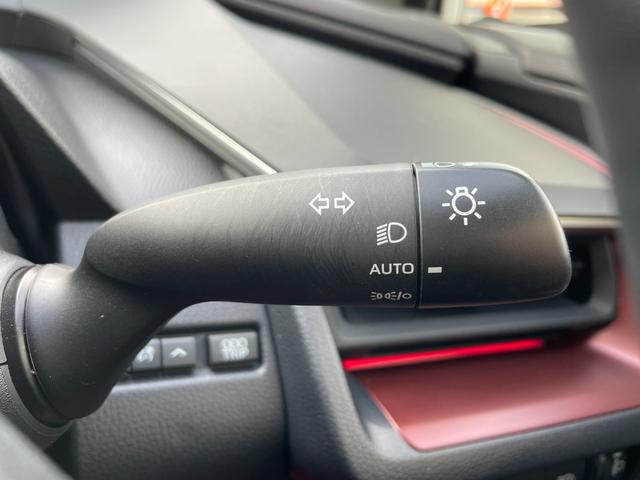 プリウス Ｚ　ムーンルーフ・モデリスタフルエアロ・フルセグ・全周囲カメラ・障害物センサー・衝突被害軽減・盗難防止システム・レーンアシスト・パークアシストドラレコ・ＥＴＣ・電動リアゲート・シートヒーター（53枚目）