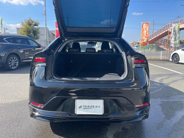 プリウス Z パノラマルーフ・モデリスタフルエアロ・フルセグ・全周囲カメラ・障害物センサー・衝突被害軽減・盗難防止システム・レーンアシスト・パークアシスト・ETC・電動リアゲート・デジタルインナーミラー(53枚目)