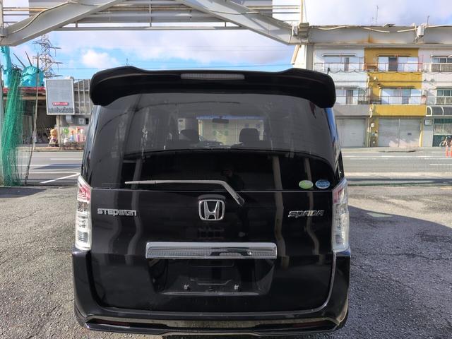 ステップワゴンスパーダ Ｚ　クールスピリット　両側自動　ＨＤＤナビ　Ｂカメラ　両側パワースライドドア　スマートキー　純正ＨＤＤナビ　３６０°モニター　フルセグＴＶ　Ｂカメラ　ＨＩＤヘッドライト　オートライト　オートエアコン　パドルシフト　ＥＴＣ　純正アルミ（3枚目）