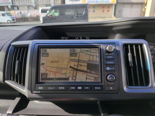 ステップワゴンスパーダ Ｚ　クールスピリット　両側自動　ＨＤＤナビ　Ｂカメラ　両側パワースライドドア　スマートキー　純正ＨＤＤナビ　３６０°モニター　フルセグＴＶ　Ｂカメラ　ＨＩＤヘッドライト　オートライト　オートエアコン　パドルシフト　ＥＴＣ　純正アルミ（10枚目）