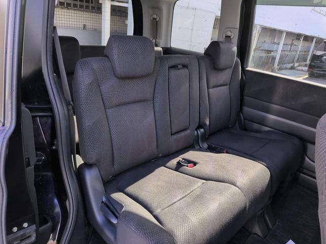 ステップワゴンスパーダ Ｚ　クールスピリット　両側自動　ＨＤＤナビ　Ｂカメラ　両側パワースライドドア　スマートキー　純正ＨＤＤナビ　３６０°モニター　フルセグＴＶ　Ｂカメラ　ＨＩＤヘッドライト　オートライト　オートエアコン　パドルシフト　ＥＴＣ　純正アルミ（14枚目）