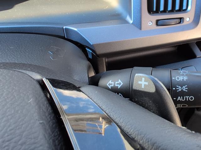 ステップワゴンスパーダ Ｚ　クールスピリット　両側自動　ＨＤＤナビ　Ｂカメラ　両側パワースライドドア　スマートキー　純正ＨＤＤナビ　３６０°モニター　フルセグＴＶ　Ｂカメラ　ＨＩＤヘッドライト　オートライト　オートエアコン　パドルシフト　ＥＴＣ　純正アルミ（27枚目）