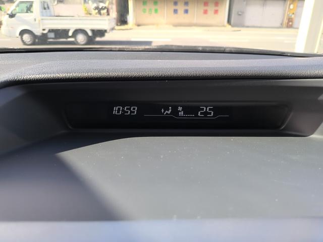 ステップワゴンスパーダ Ｚ　クールスピリット　両側自動　ＨＤＤナビ　Ｂカメラ　両側パワースライドドア　スマートキー　純正ＨＤＤナビ　３６０°モニター　フルセグＴＶ　Ｂカメラ　ＨＩＤヘッドライト　オートライト　オートエアコン　パドルシフト　ＥＴＣ　純正アルミ（32枚目）