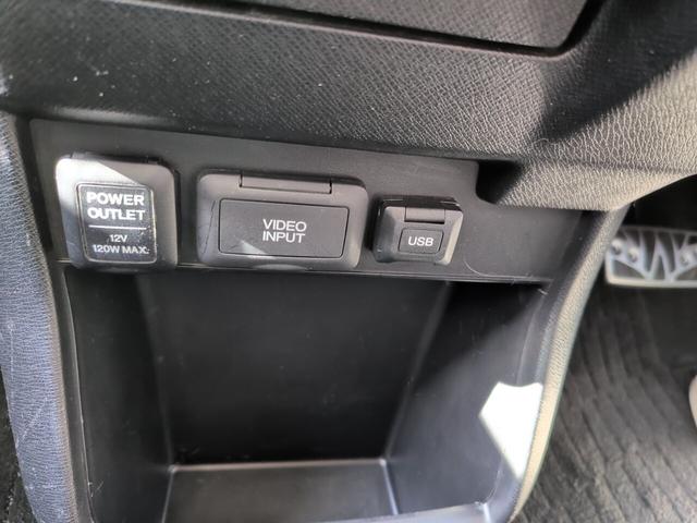 ステップワゴンスパーダ Ｚ　クールスピリット　両側自動　ＨＤＤナビ　Ｂカメラ　両側パワースライドドア　スマートキー　純正ＨＤＤナビ　３６０°モニター　フルセグＴＶ　Ｂカメラ　ＨＩＤヘッドライト　オートライト　オートエアコン　パドルシフト　ＥＴＣ　純正アルミ（34枚目）