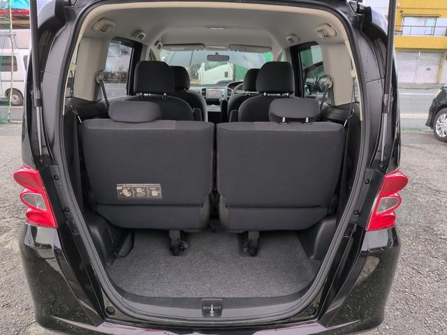 フリード Ｇ　ジャストセレクション　スマートキー　Ｂカメラ　電動ドア　電動スライドドア　バックカメラ　ＥＴＣ　ＨＩＤオートライト　フルセグＴＶ　電格ミラー　７人乗り　Ｂｌｕｅｔｏｏｔｈ　スマートキー（15枚目）