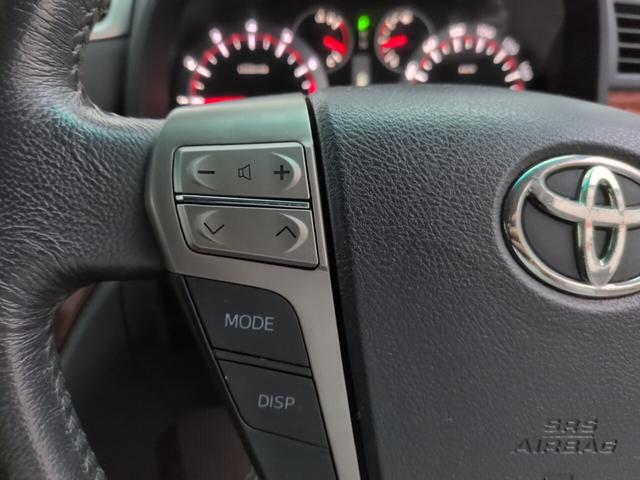 ヴェルファイア ２．４Ｚ　プラチナセレクションＩＩ　両側自動　スマートキー　両側パワースライドドア　電動リアゲート　プッシュスタート　ＥＴＣ　オートエアコン　純正アルミ　フリップダウンモニター　カロッツェリアナビ　フルセグＴＶ　バックカメラ　オットマン　スマートキー（37枚目）