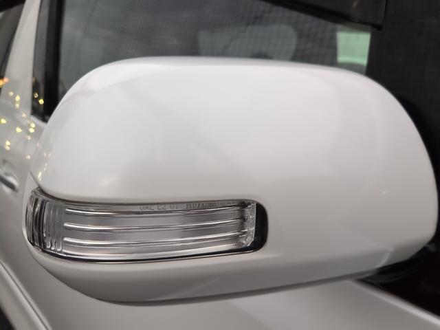 ヴェルファイア ２．４Ｚ　プラチナセレクションＩＩ　両側自動　スマートキー　両側パワースライドドア　電動リアゲート　プッシュスタート　ＥＴＣ　オートエアコン　純正アルミ　フリップダウンモニター　カロッツェリアナビ　フルセグＴＶ　バックカメラ　オットマン　スマートキー（46枚目）