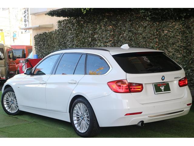 ３シリーズ ３２０ｄ　ラグジュアリー　黒革・ディーゼル・ナビ・電動リアゲート（8枚目）