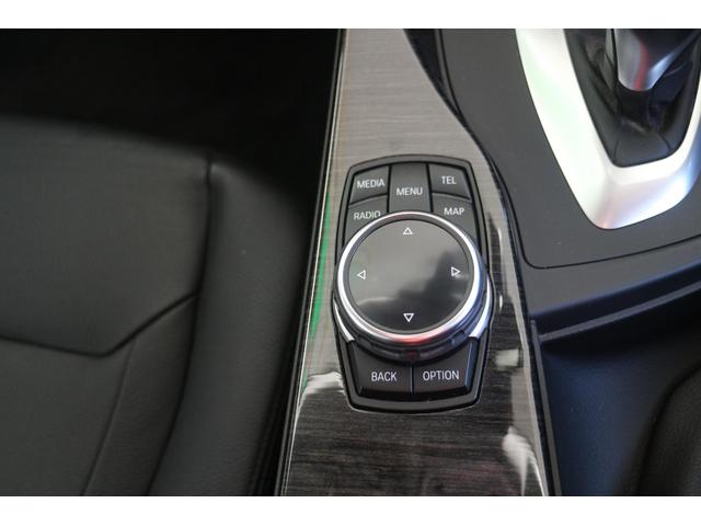 ３シリーズ ３２０ｄ　ラグジュアリー　黒革・ディーゼル・ナビ・電動リアゲート（30枚目）