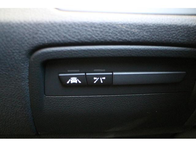 ３シリーズ ３２０ｄ　ラグジュアリー　黒革・ディーゼル・ナビ・電動リアゲート（41枚目）