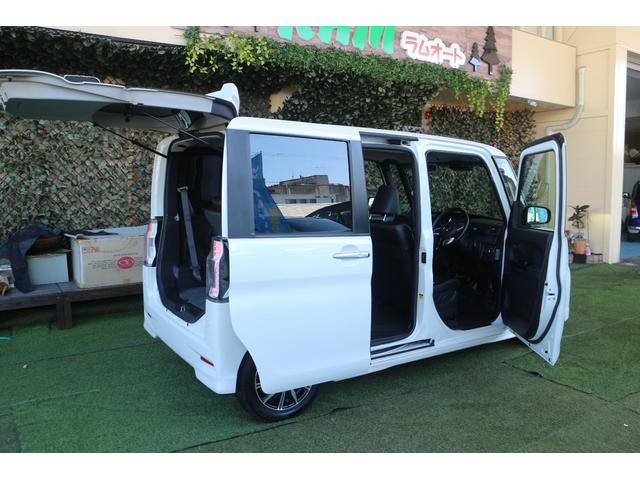 タント カスタムＲＳ　トップエディションＳＡＩＩＩ　両側電動スライドドア・ナビ・ターボ・バックカメラ・リフトアップ・社外ホイール（2枚目）