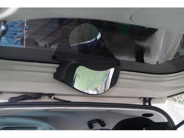 タント カスタムＲＳ　トップエディションＳＡＩＩＩ　両側電動スライドドア・ナビ・ターボ・バックカメラ・リフトアップ・社外ホイール（8枚目）