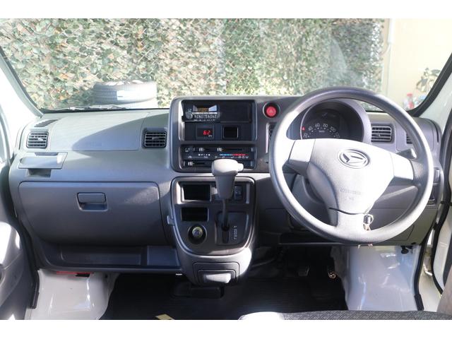 ハイゼットカーゴ 　ＣＮＧ車　リフトアップ・ナビ・ブルートゥース（12枚目）