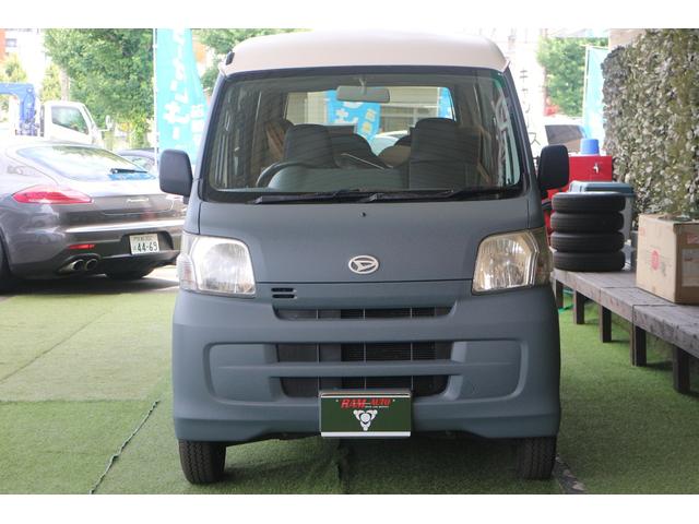 ハイゼットカーゴ ＤＸ　ハイルーフ　リフトアップ・マッドツートン塗装・ナビ（5枚目）