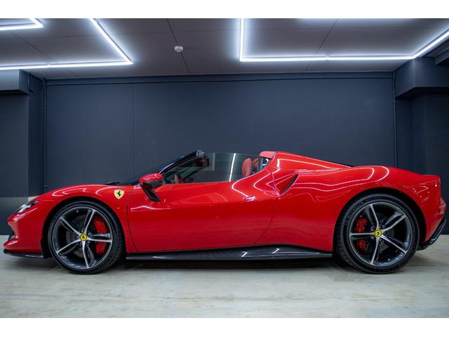 ２９６ＧＴＳ ベースグレード　カーボン製フロントスポイラー・リアデュフューザー・アンダードアカバー・アッパートンネル　レザー仕上ツートンインテリア　ＬＥＤカーボンステアリング　２０ｉｎｃ鍛造ＡＷ　サラウンドビュー（4枚目）