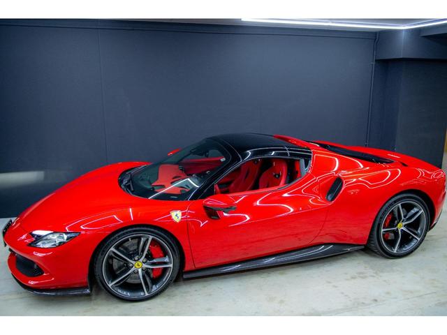 ２９６ＧＴＳ ベースグレード　カーボン製フロントスポイラー・リアデュフューザー・アンダードアカバー・アッパートンネル　レザー仕上ツートンインテリア　ＬＥＤカーボンステアリング　２０ｉｎｃ鍛造ＡＷ　サラウンドビュー（7枚目）