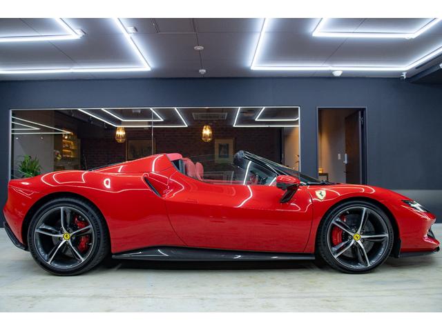 ２９６ＧＴＳ ベースグレード　カーボン製フロントスポイラー・リアデュフューザー・アンダードアカバー・アッパートンネル　レザー仕上ツートンインテリア　ＬＥＤカーボンステアリング　２０ｉｎｃ鍛造ＡＷ　サラウンドビュー（9枚目）