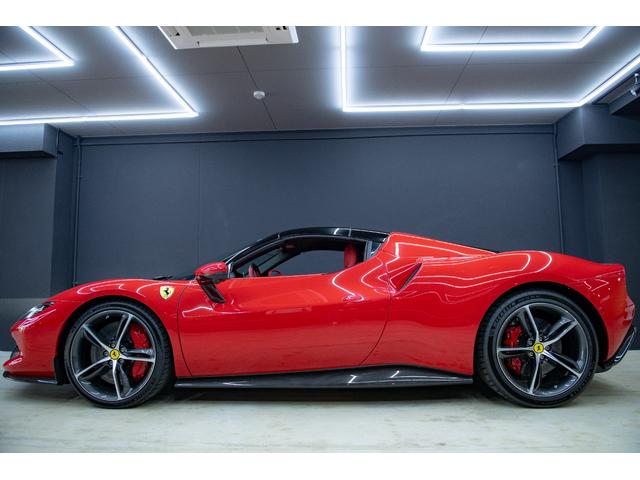 ２９６ＧＴＳ ベースグレード　カーボン製フロントスポイラー・リアデュフューザー・アンダードアカバー・アッパートンネル　レザー仕上ツートンインテリア　ＬＥＤカーボンステアリング　２０ｉｎｃ鍛造ＡＷ　サラウンドビュー（12枚目）