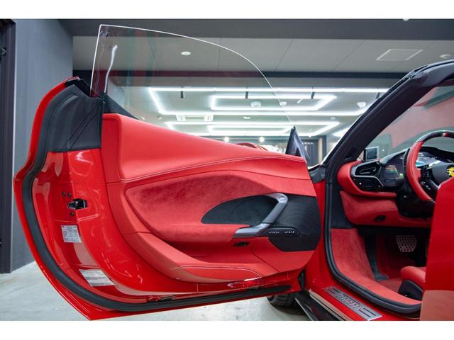 ２９６ＧＴＳ ベースグレード　カーボン製フロントスポイラー・リアデュフューザー・アンダードアカバー・アッパートンネル　レザー仕上ツートンインテリア　ＬＥＤカーボンステアリング　２０ｉｎｃ鍛造ＡＷ　サラウンドビュー（22枚目）