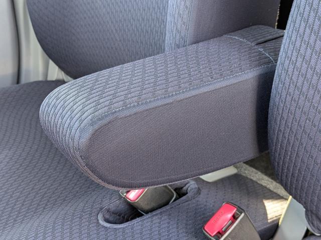 ワゴンＲ ＦＸリミテッド　純正エアロ／４ＡＴ／ＥＴＣ／スマートキー／プッシュスタート／ベンチシート／オートエアコン／シートアジャスター／ウィンカーミラー／ルーフエンドスポイラー／純正アルミ／アームレスト／プライバシーガラス／（32枚目）