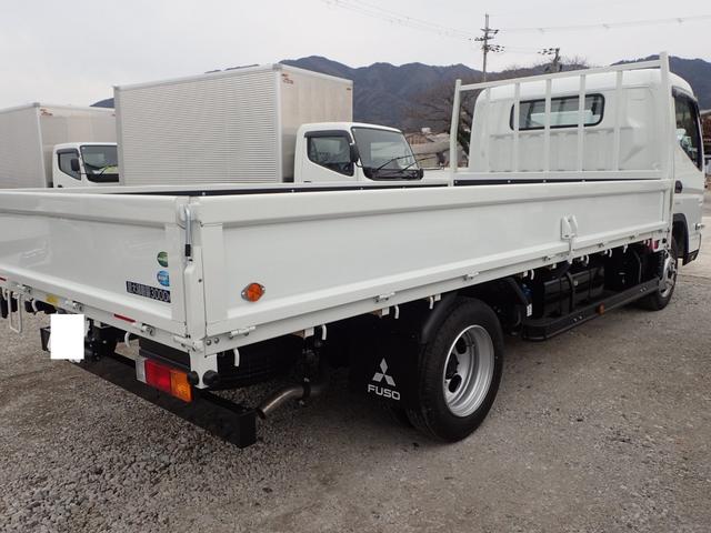 �t���t�����[�^�[�A�����r���[�J�����i�o�b�N�J�����j�A�X�e�A�����O�X�C�b�`�A�S�Ᏸ�A�⓹���i�⏕�u���[�L